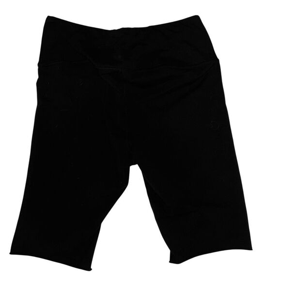 The North Face Women's Black Bermuda Shorts Size XL - Picture 2 of 3